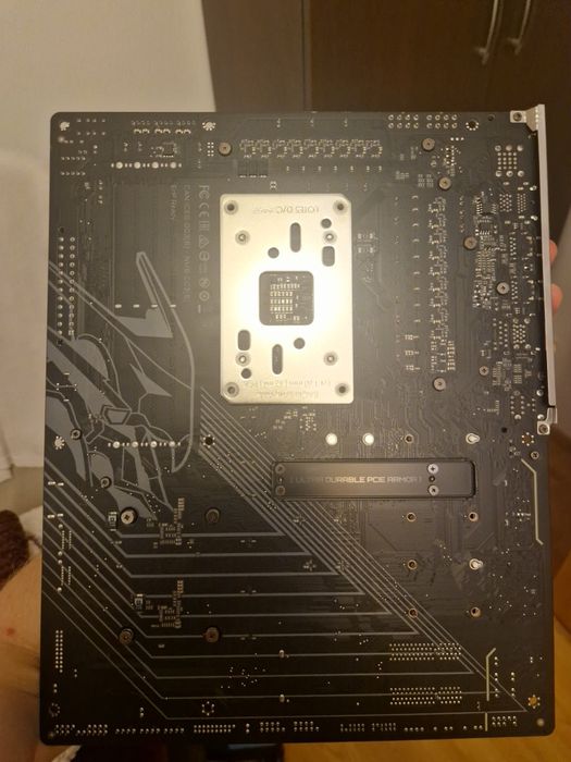 Vand placa de baza X870E Aorus Elite