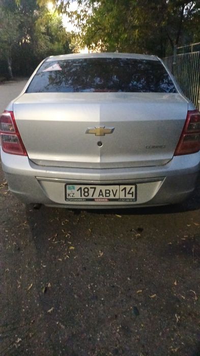Продам автомобиль Шеврале кобальт