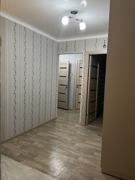 Продается 3 х  комнатная квартира