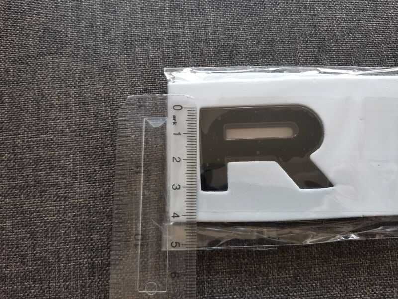 черен гланц надпис Рейндж Роувър / Range Rover