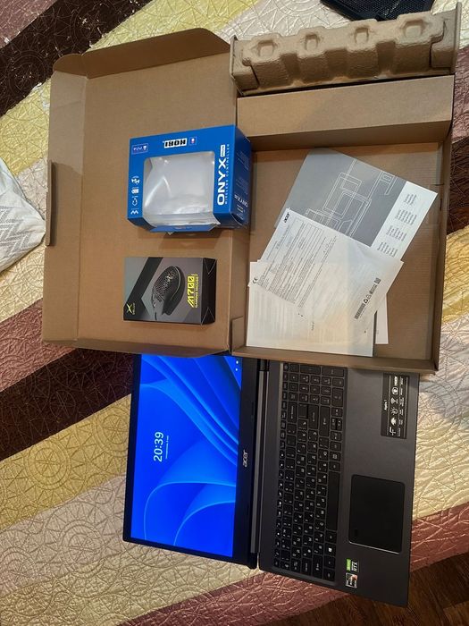 Продам игровой ноутбук Acer Aspire 7