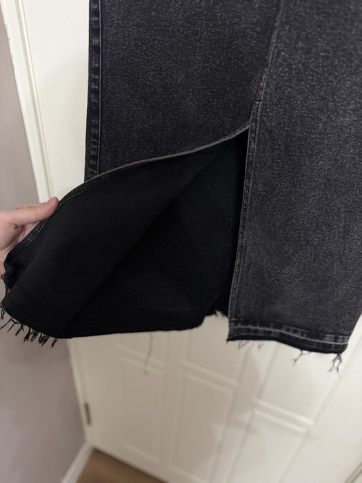 Джинсовая юбка длины макси