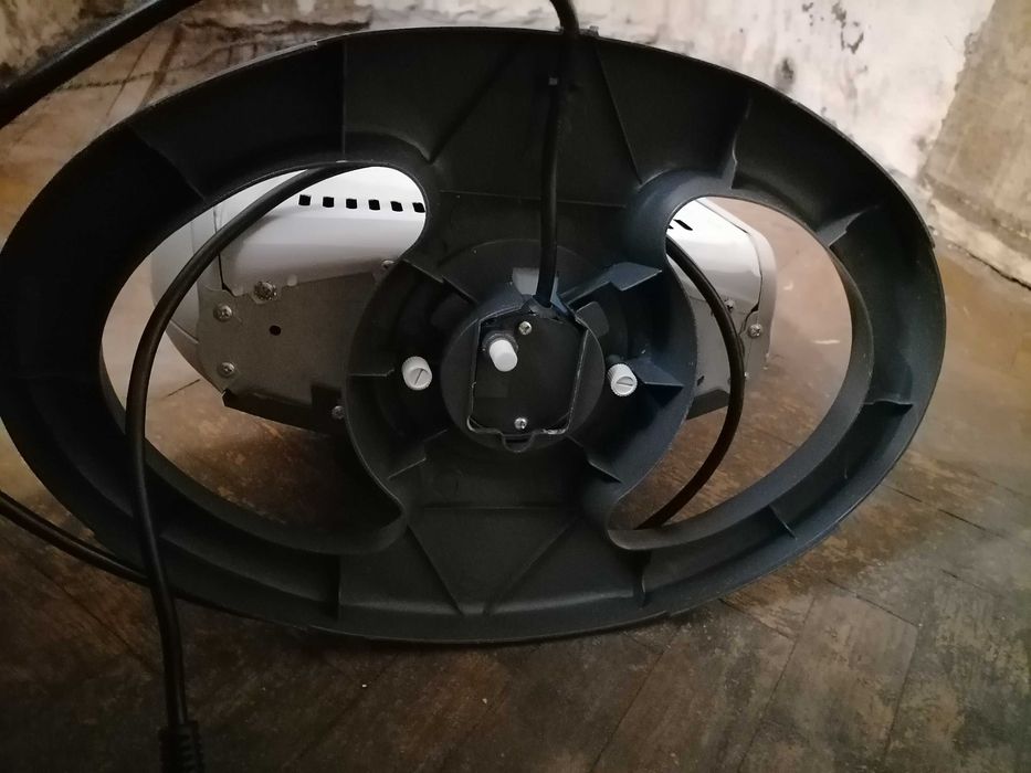 Radiator electric