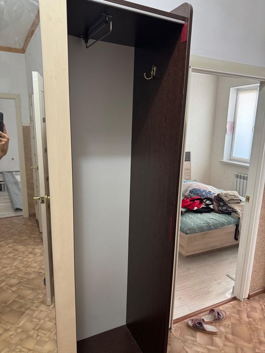 Срочно продаю прихожую 5000