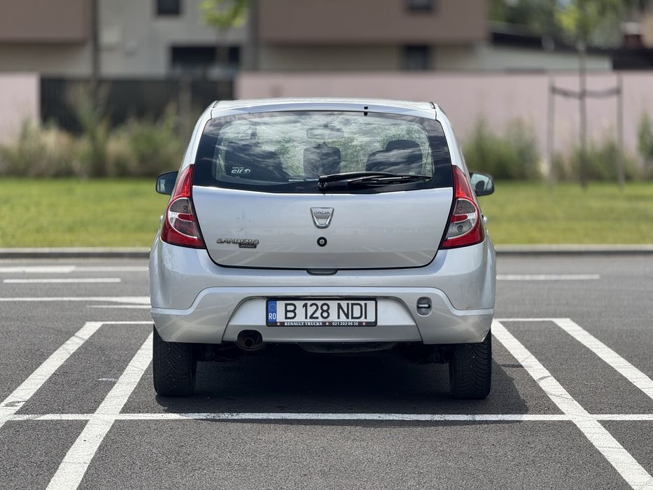 DACIA Sandero 2011 — imagine 4