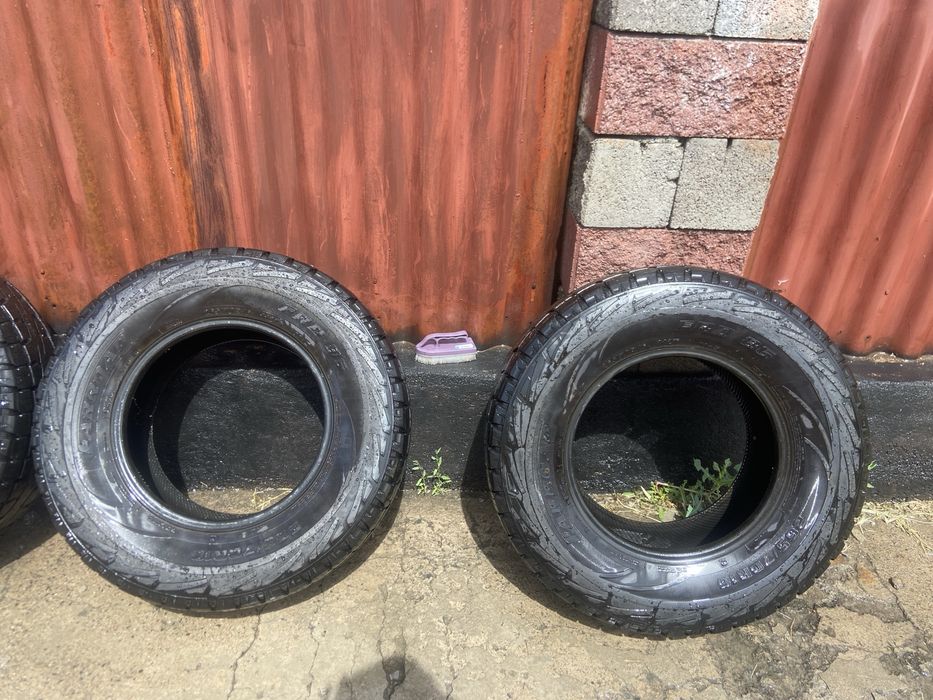 Продаю шины летние