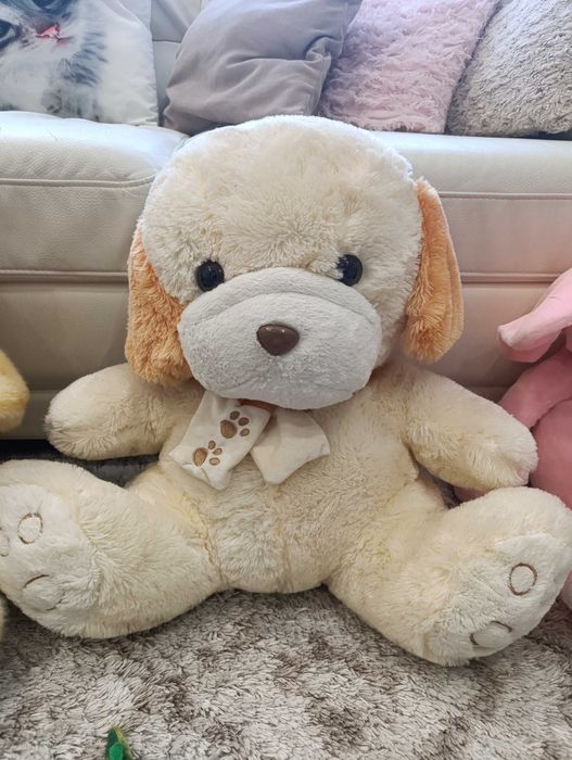 Плюшени играчки различни размери