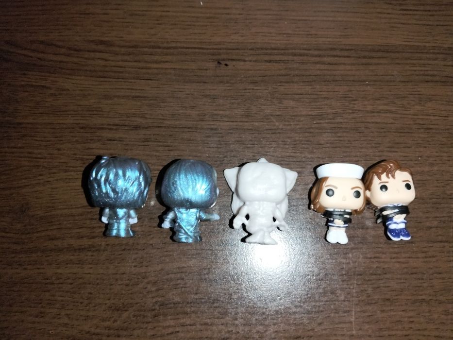 Киндер фигурки Stranger Things обмен