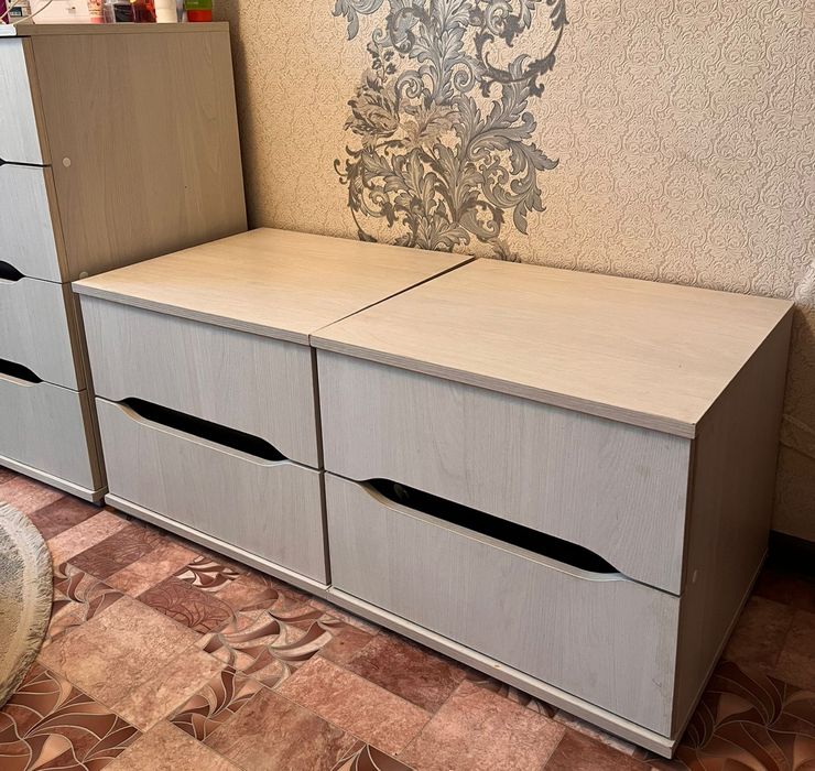 Спальный гарнитур