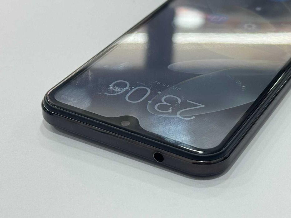 Мобилен Телефон - Vivo V27e / 128GB