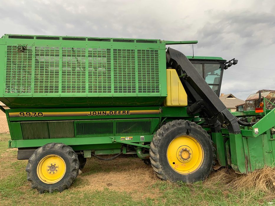 Хлопкоуборочный комбайн JOHN DEERE 9970
