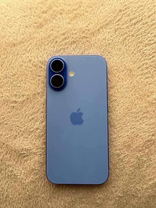 Iphone 16 Blue 128Gb на 2 месеца