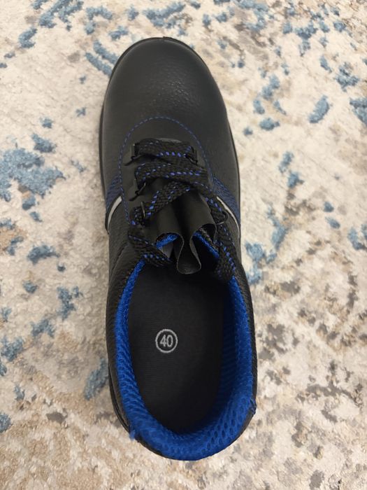 Продам спецобувь