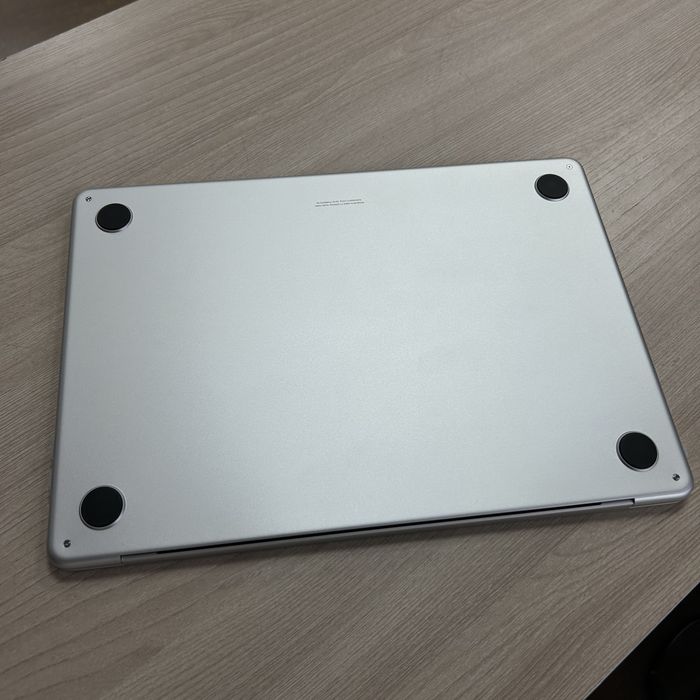 Macbook Air M2 8/256