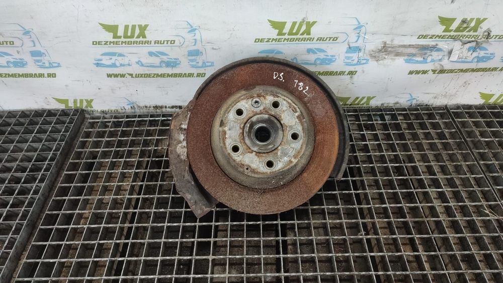 Fuzeta dreapta spate Volkswagen VW Touareg generatia 2 7P [2010 - 201