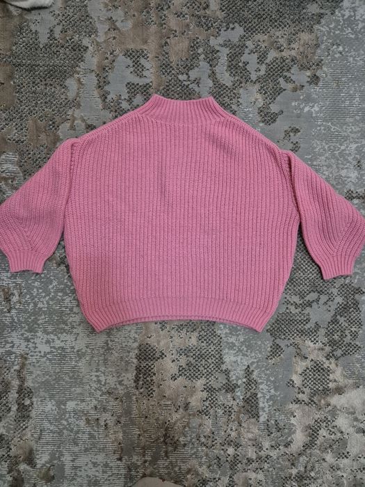 Pulovere- 20 lei bucata