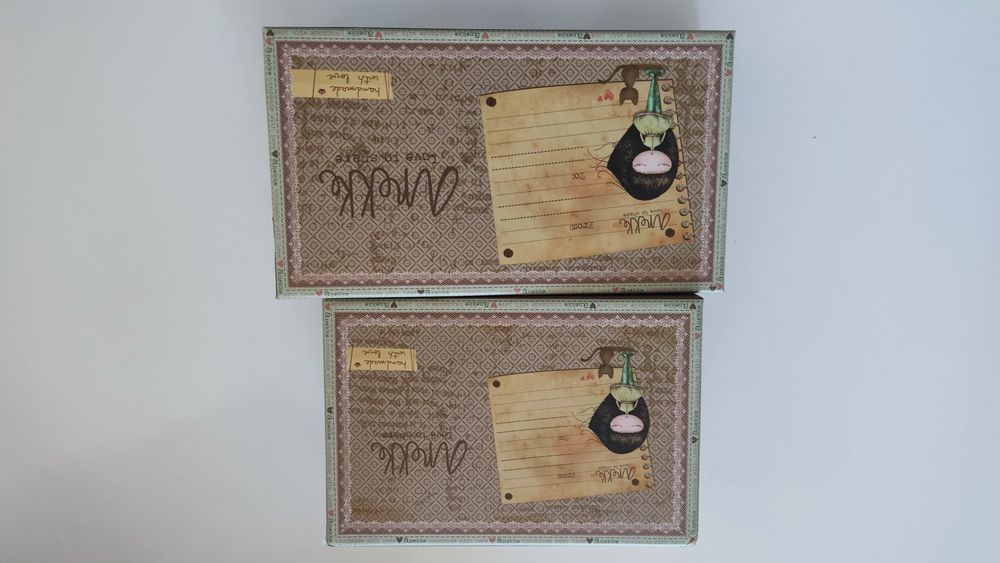 Портфейли на Anekke