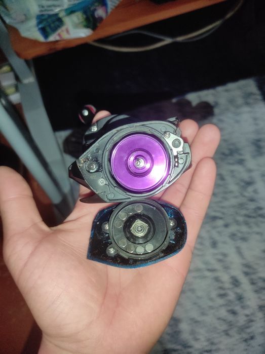 Продам  инерционную катушку