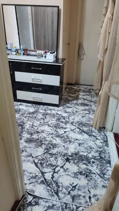 3 мкр да квартира сотилади 68кв