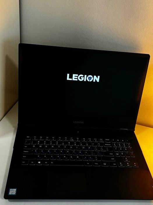 Vând Laptop Gaming Legion"  i5-9300H 8GB GTX 1050 512GB SSD