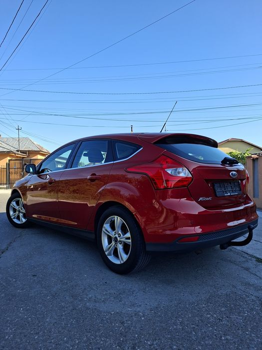FORD Focus 2013 — imagine 4