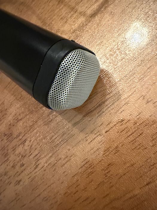 Продам колонку на экран компьютера