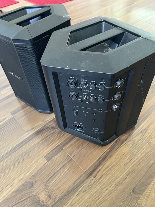 Vand 2 boxe Bose s1 PRO
