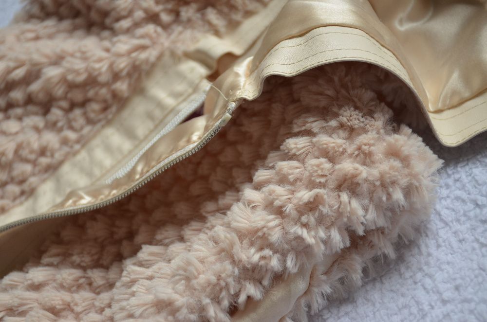 Нова детска грейка, детски елек размер 7-10 години