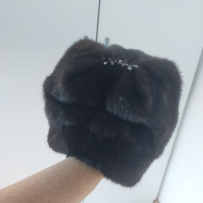 Норковая женская шапка