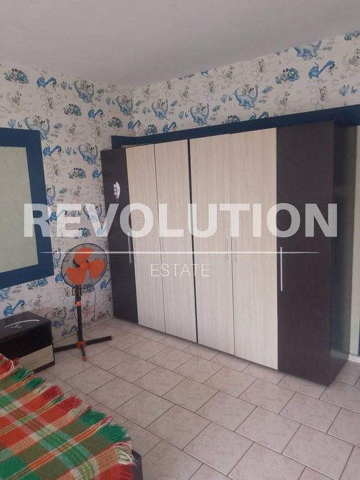 Дава се под наем Двустаен апартамент в Варна, Победа - 82 кв.м за 395 € - Снимка #1