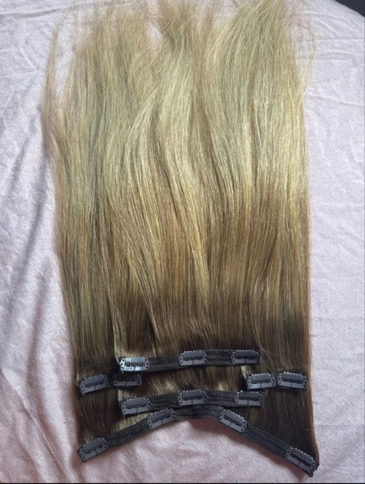 Russian hair clip on