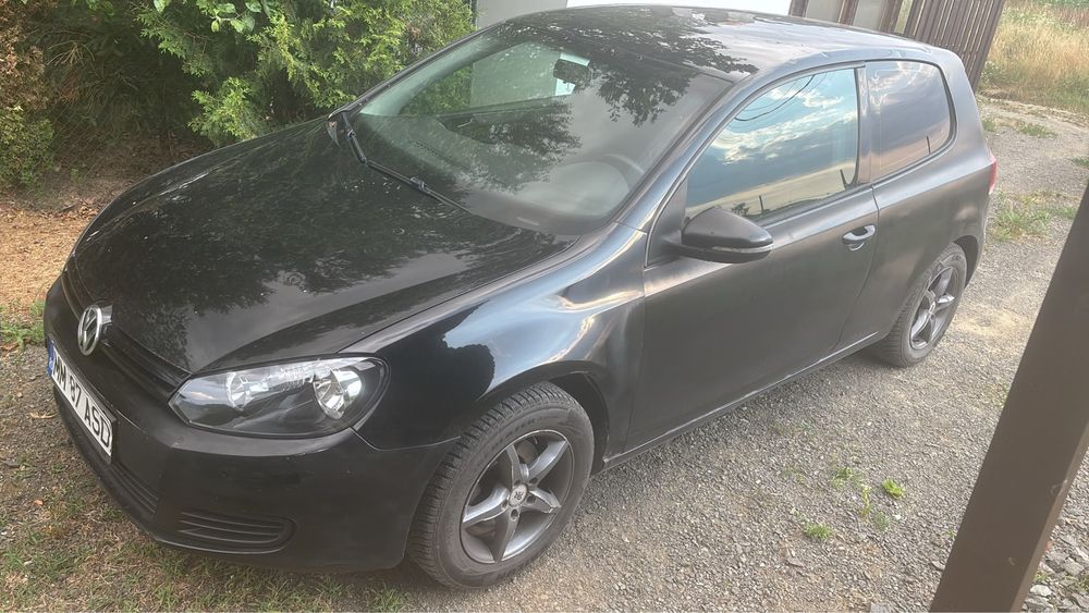 VOLKSWAGEN Golf 2010 — imagine 2