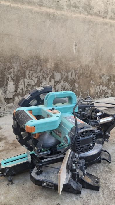 Пила Торцовочная