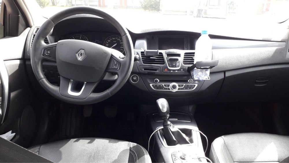 Renault Laguna 3  1,5 dci 110 cp