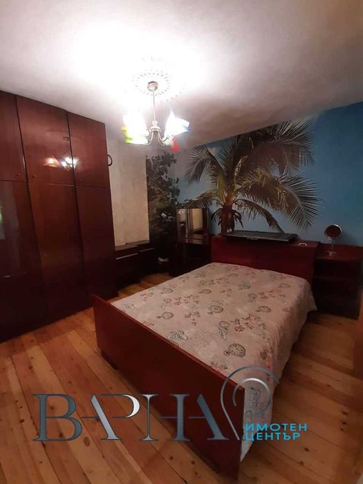 Тристаен апартамент под наем - Виница