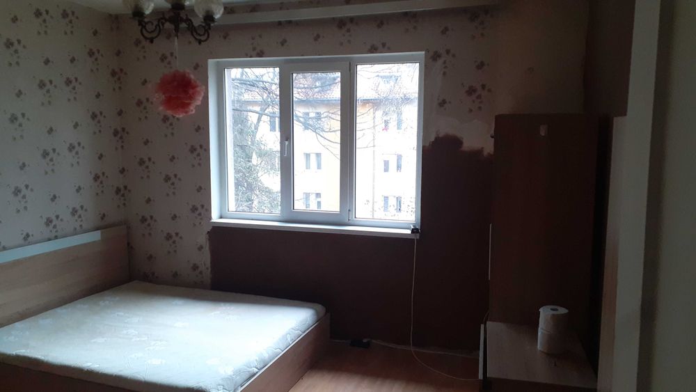 Продава се Тристаен апартамент в Асеновград - 80 кв.м за 1211 €/кв.м - Снимка #8