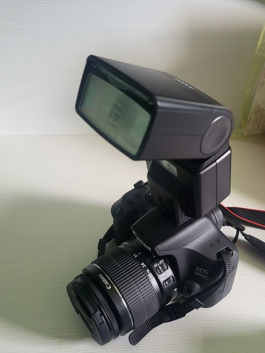Canon 2000D- Уникален