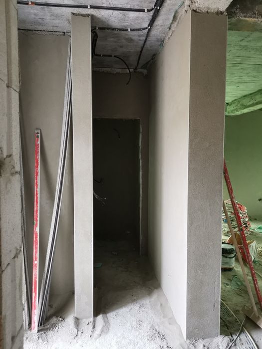 Tencuiala mecanizata, glet, lavabilă