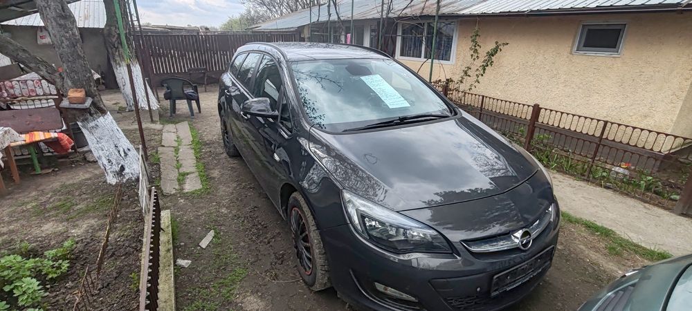 Opel Astra J 2015