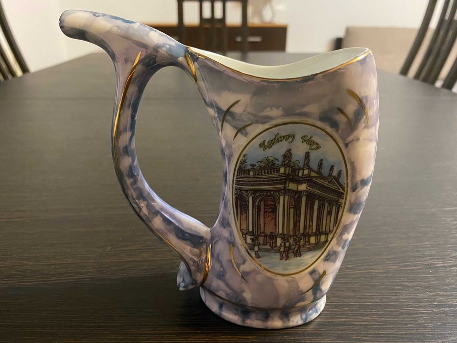Кружки для питья минеральной воды,