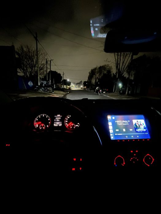 Navigație Volkswagen skoda seat android