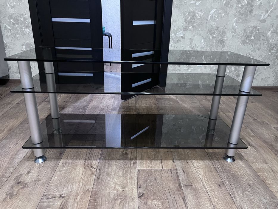 Стеклянная тв тумба