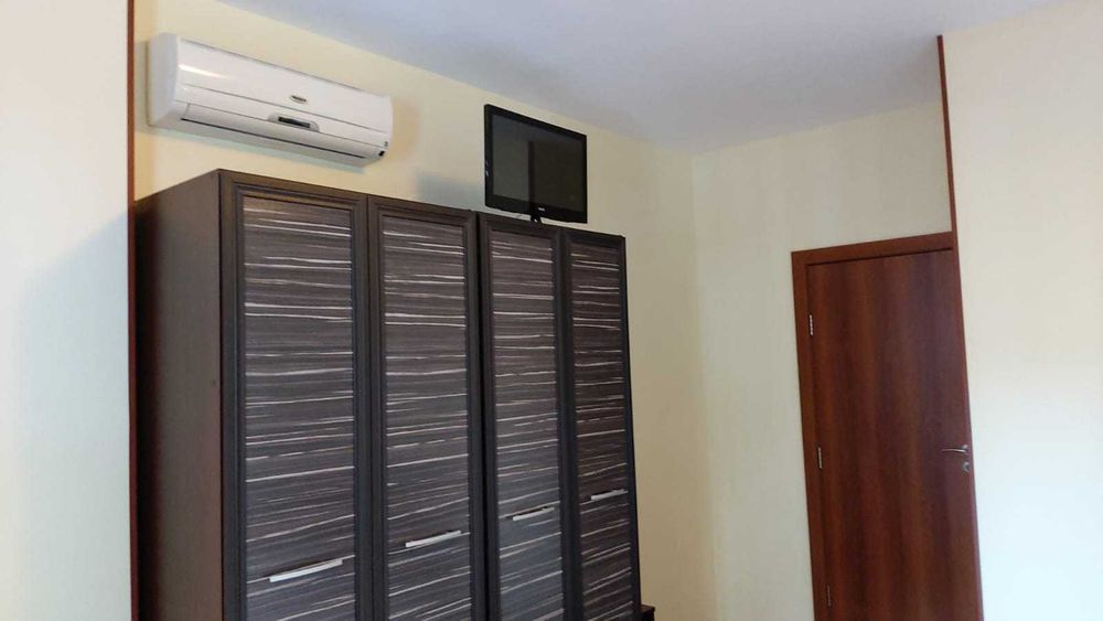 Продава се Тристаен апартамент в Обзор - 104 кв.м за 1068 €/кв.м - Снимка #21