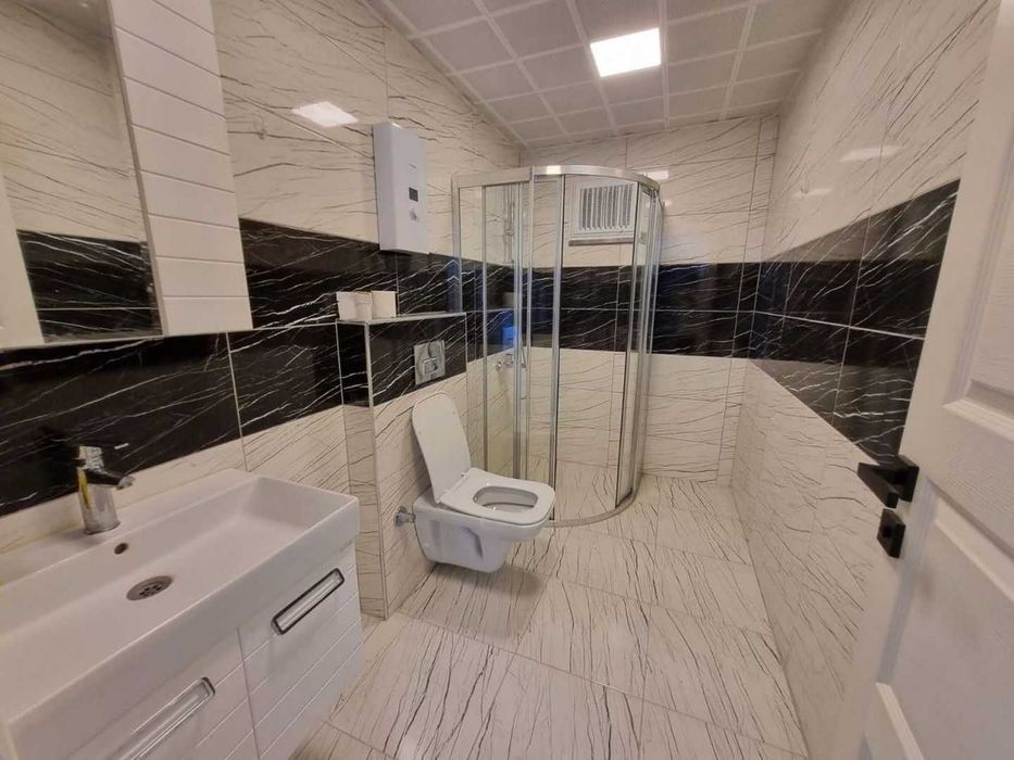 Продава се Тристаен апартамент в София, Надежда 2 - 94 кв.м за 1703 €/кв.м - Снимка #3