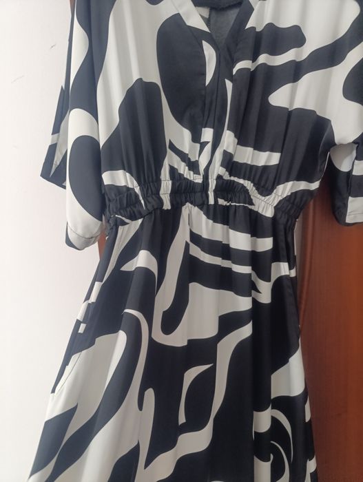 Продам платье для мероприятия