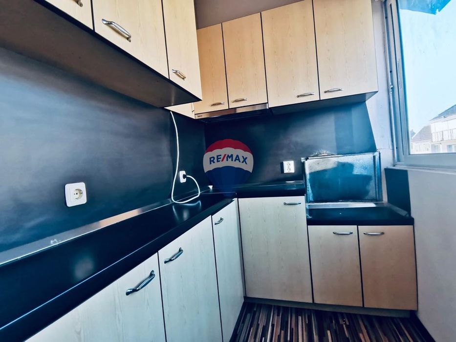 Апартамент с две спални и ПАРКОМЯСТО под наем,  Лятно Кино Тракия, гр