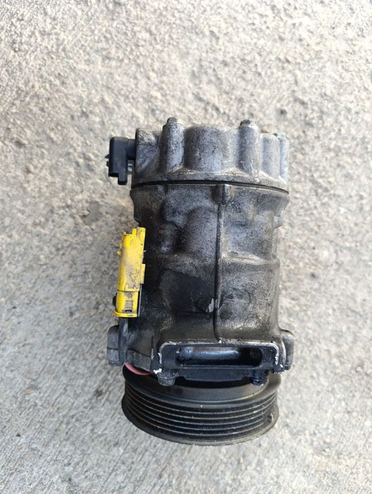 Компресор климатик Пежо Ситроен 1,6ХДИ / Peugeot, Ciroen  96844324--