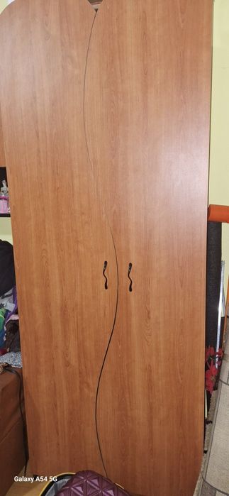 Vand mobila tineret +Canapea extensibila  si 2 fotolii tot extensibile