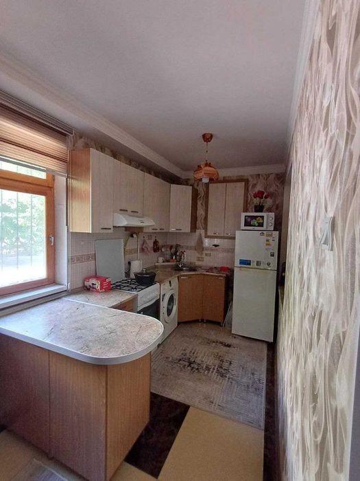 Ганга Ц14 1/1/4 комн. 45 м2 под офис  рядом метро Гафур Гулям