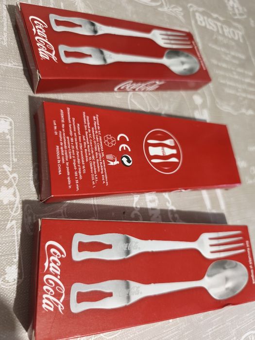 Coca-Cola set furculita si lingura. Nou